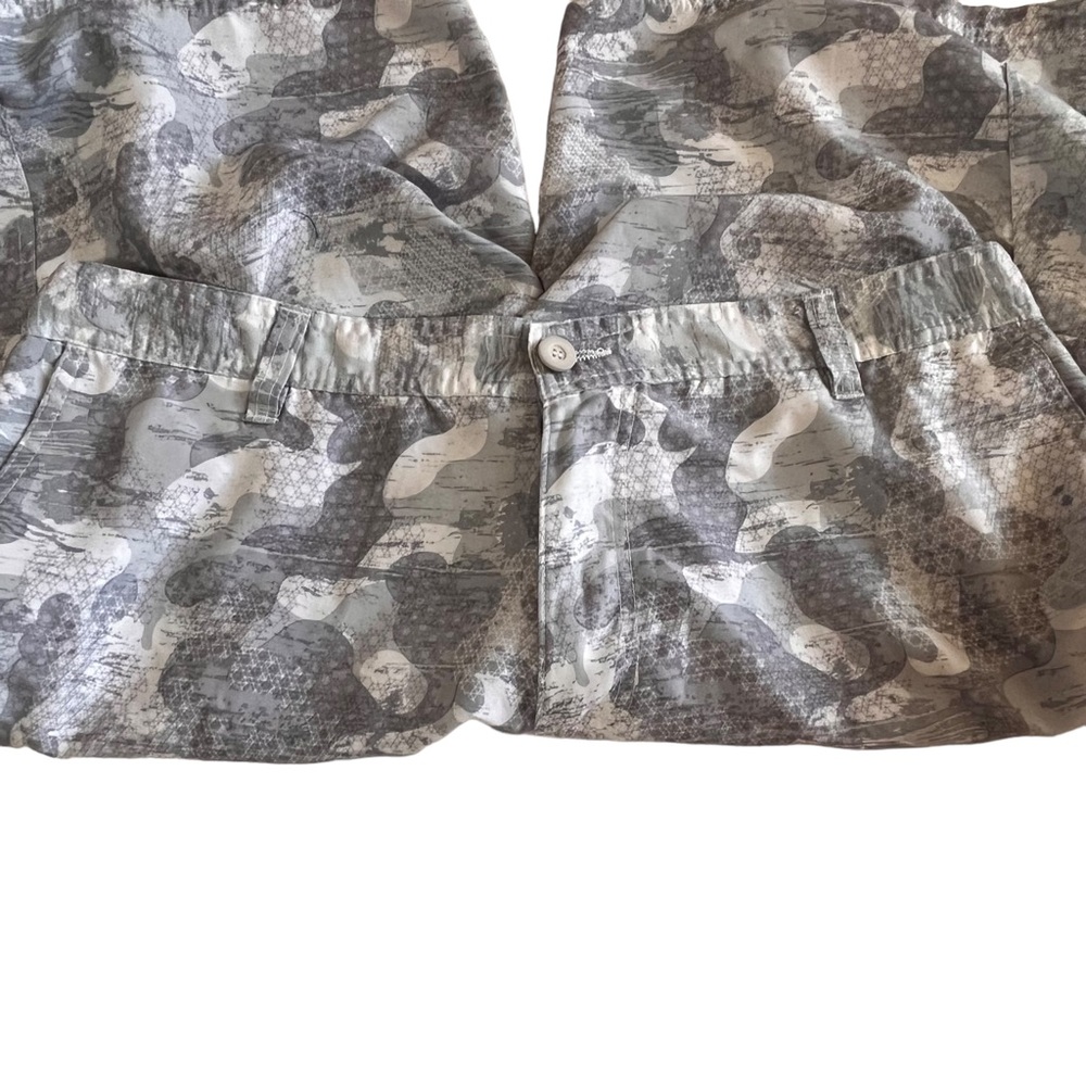 SubCulture Gray Cargo Shorts Adult Size 36" x 11" Utility Pockets Camouflage - Picture 6 of 9